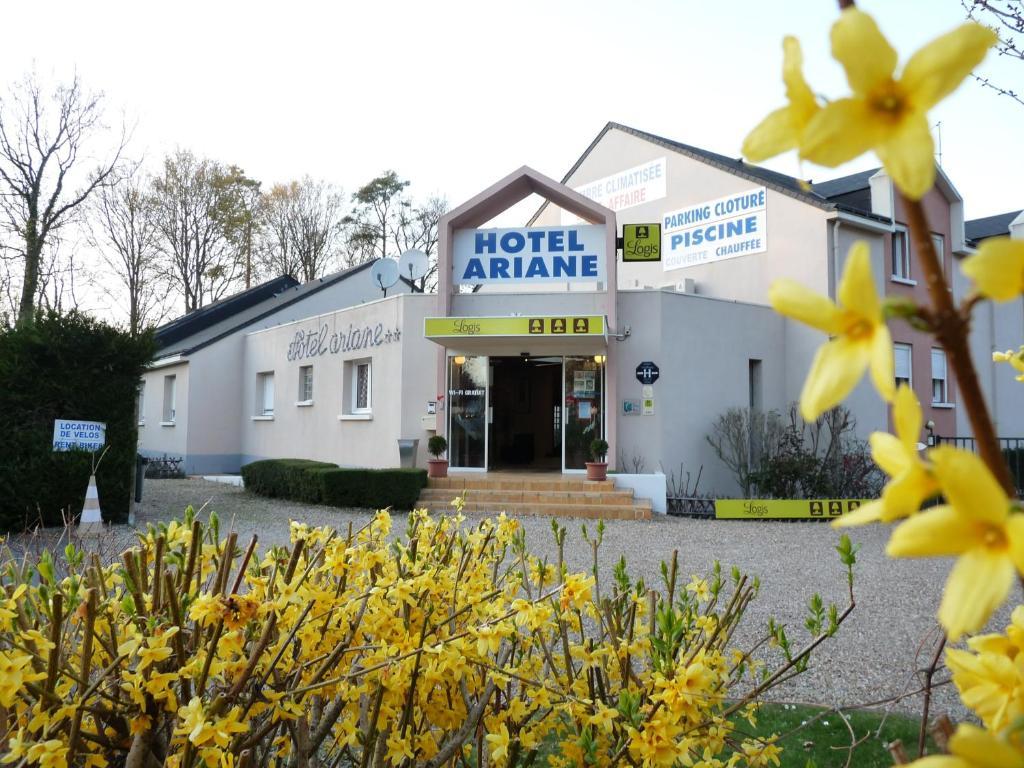 Hotel Logis Ariane Joué-lés-Tours Exterior foto